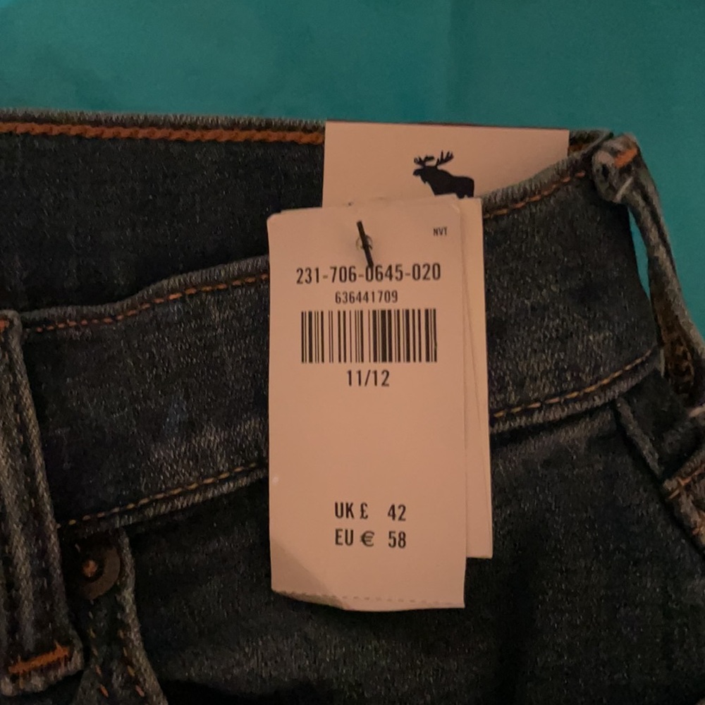 NWT Abercrombie & Gap straight leg jeans - Picture 6 of 7